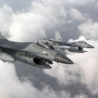 Strijd tegen IS  Nederland stuurt F-16s
