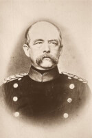 Otto von Bismarck (1815-1898) / Bron: Albumin-Foto / Günter Josef Radig, Wikimedia Commons (Publiek domein)