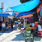 El Tianguis, markt in Mexico in de traditie van de Azteken