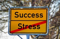 Weg stress, welkom succes / Bron: Geralt, Pixabay