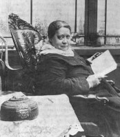 Madame Blavatsky in 1887 / Bron: Unklar, Wikimedia Commons (Publiek domein)
