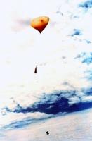 De weerballon bij zijn lancering / Bron: Publiek domein, Wikimedia Commons (PD)