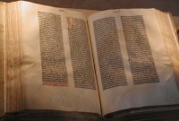 Gutenberg bijbel] / Bron: Raul654, Wikimedia Commons (CC BY-SA-3.0)